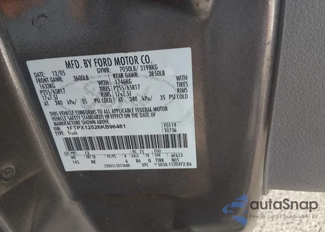 2006 Ford F-150 Lariat/Xl/Xlt z USA, uszkodzony, nr VIN 1FTPX12526KB96481